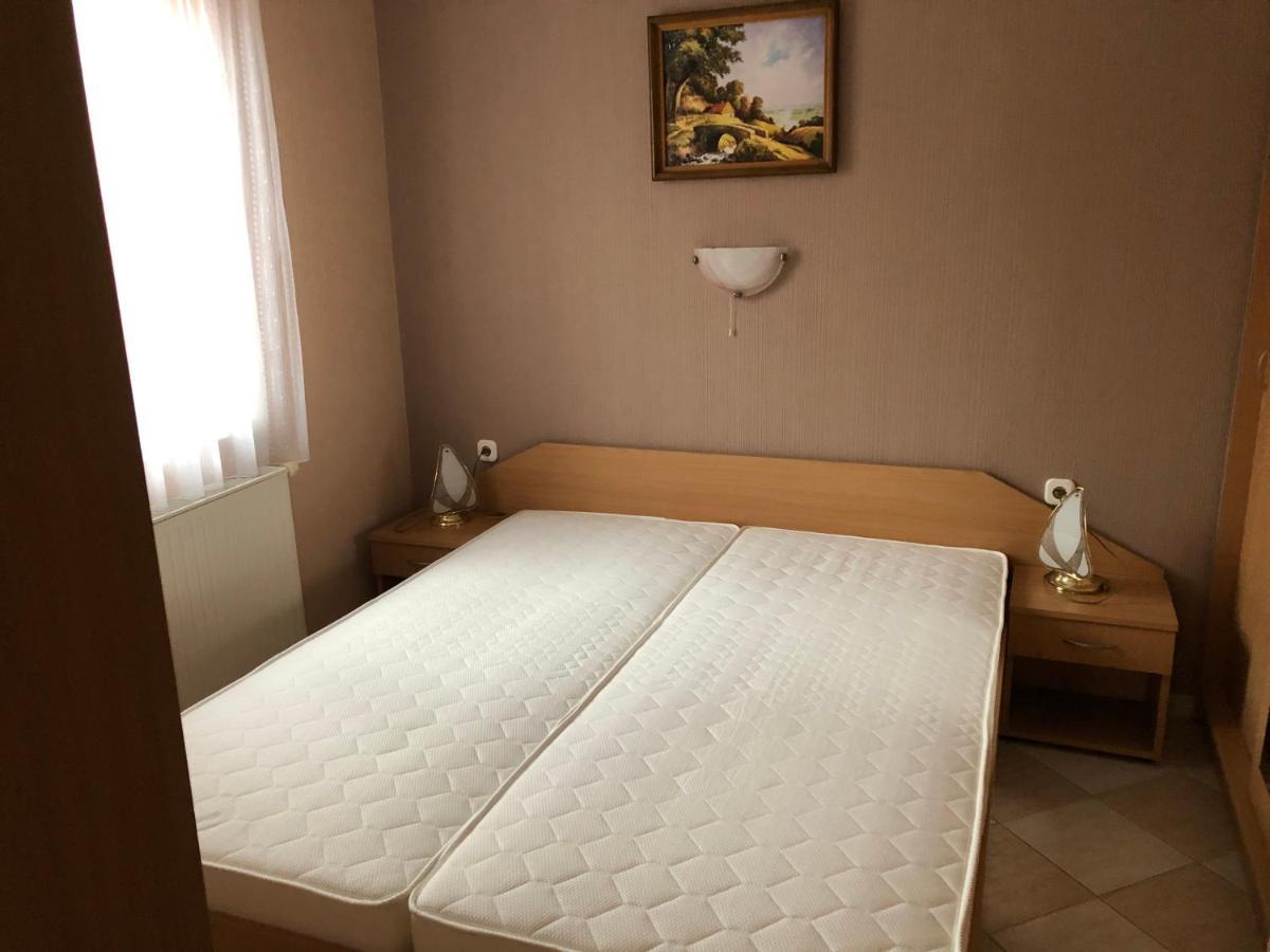 Jozsef Apartments House Zalakaros Bagian luar foto