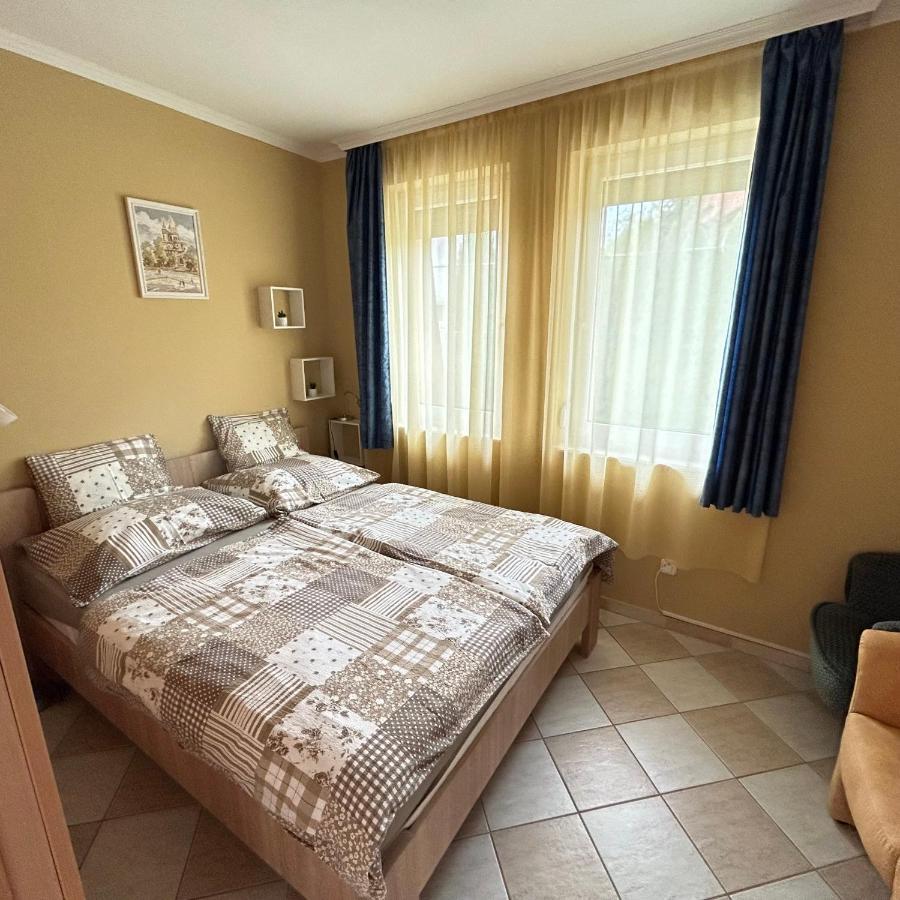 Jozsef Apartments House Zalakaros Bagian luar foto